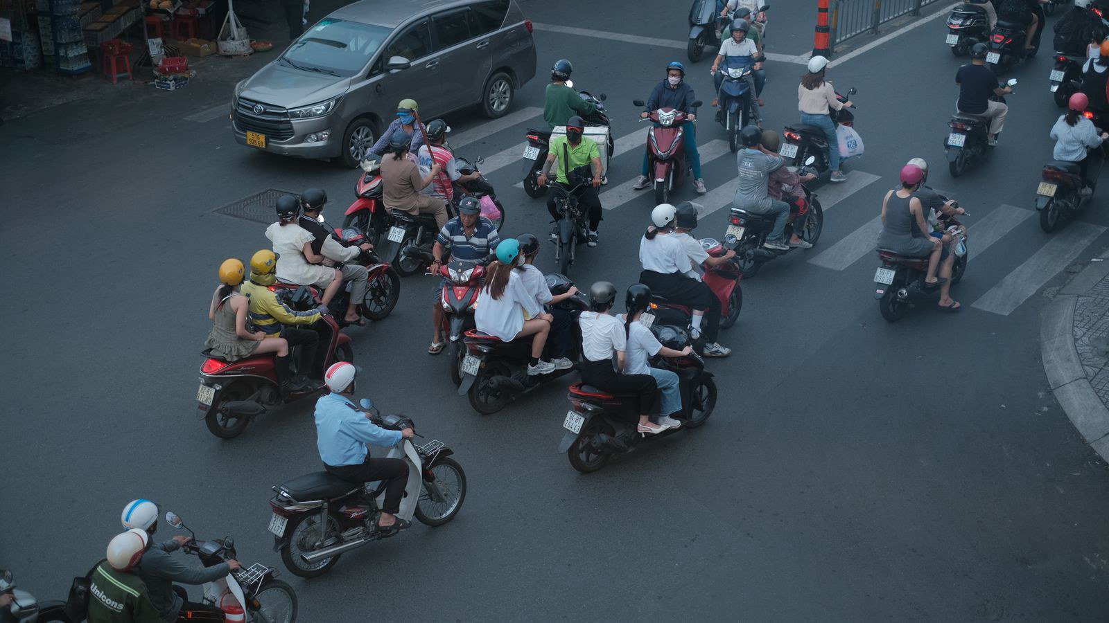 Thay nòng xi lanh nguyên bộ hay doa cốt Thay nòng xi lanh nguyên bộ hay doa cốt